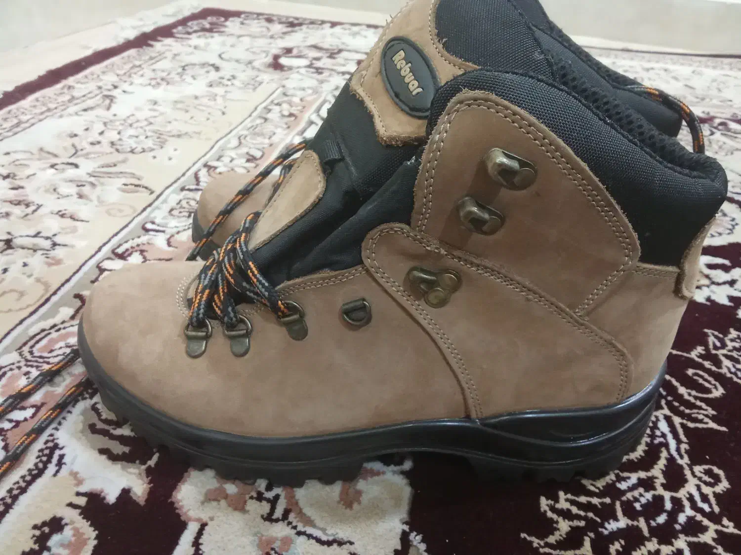 کفش کوهنوردی|کیف، کفش، کمربند|اهواز, شهرک دانشگاه|دیوار