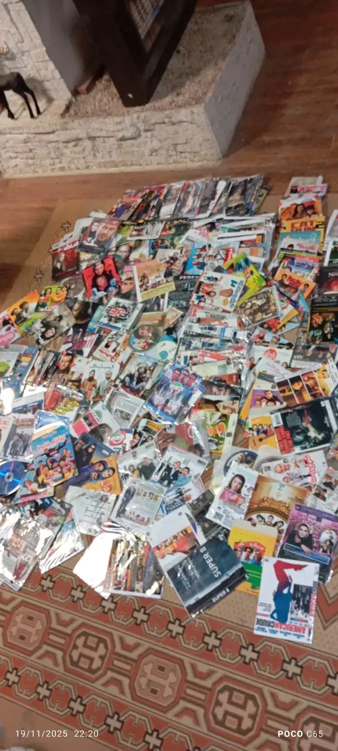 300 عدد فیلم سینمایی dvd|فیلم و موسیقی|هشتگرد, فاز ۱ مهستان|دیوار