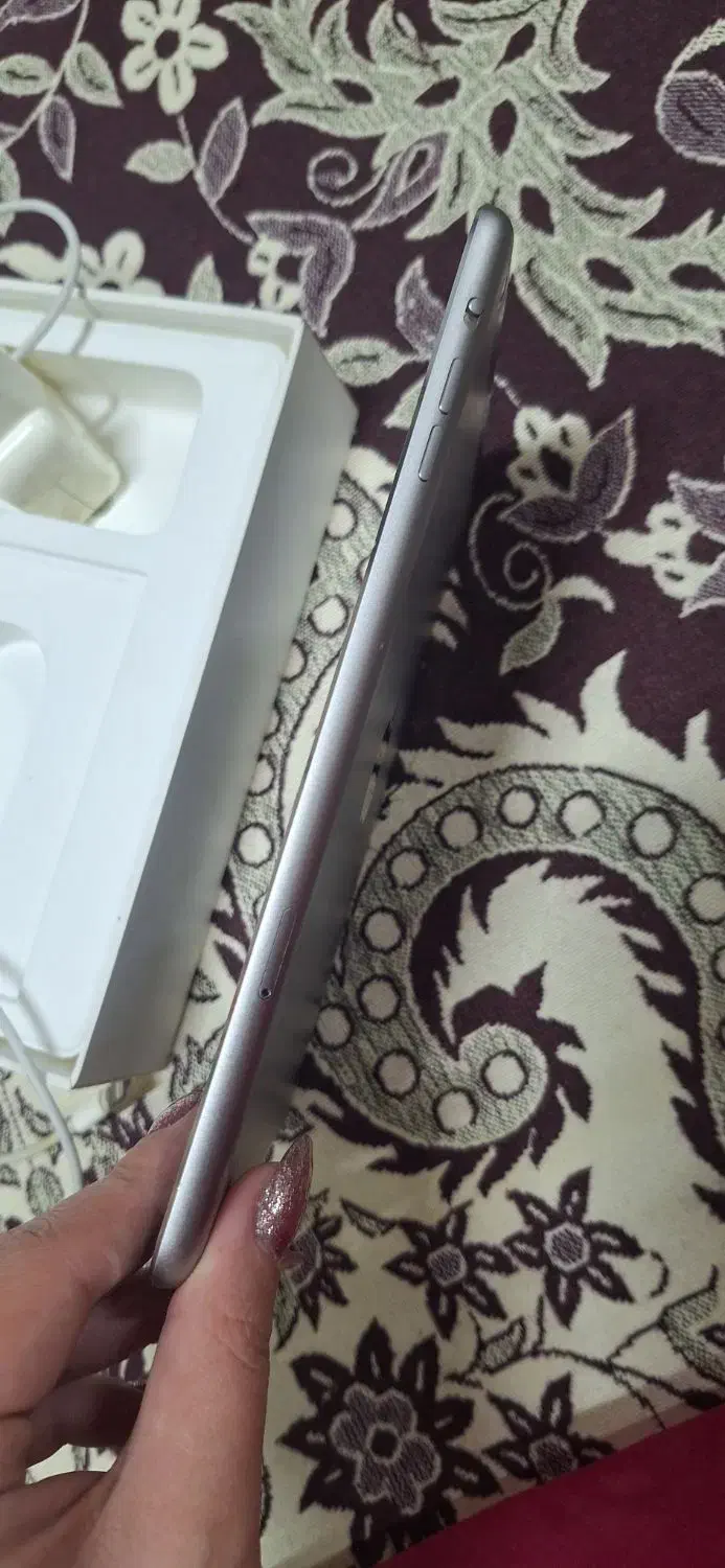 آیپد مینی۳ سالم نقره ای|تبلت|پردیس, فاز ۸|دیوار