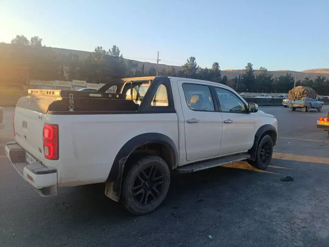 کی ام سی t8|خودرو سواری و وانت|شیراز, فرهنگیان|دیوار