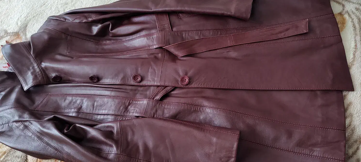 پالتو نوین چرم سایز 38 40|لباس|پرند, فاز ۱|دیوار