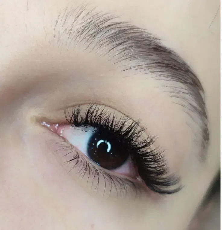 کاشت مژه|خدمات آرایشگری و زیبایی|یاسوج, |دیوار