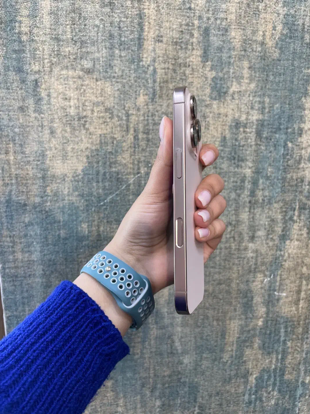 آیفون 16pro Gold|موبایل|اصفهان, جلفا|دیوار