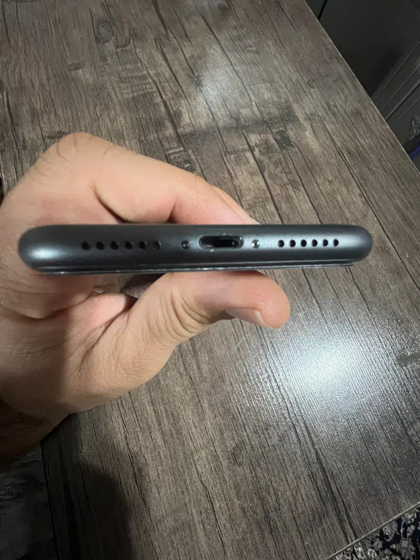 گوشی ایفون ۱۱ نرمال ۶۴ گیگ|موبایل|قرچک, محمد آباد|دیوار