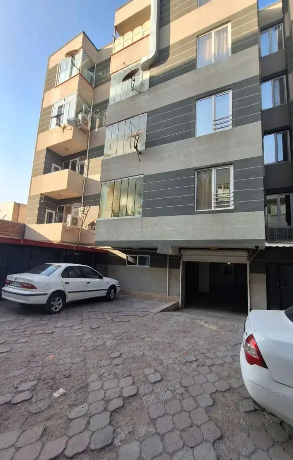 ۹۵ متر آپارتمان واقع در شهرک پروین اعتصامی|فروش آپارتمان|مراغه, |دیوار