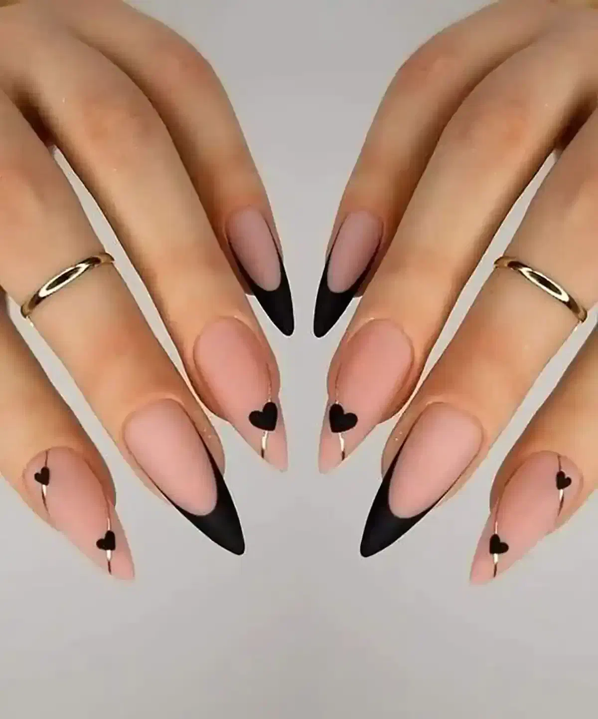 خدمات کاشت ناخن با تخفیفات ویژه هنرجو قبل میکنم|خدمات آرایشگری و زیبایی|مشهد, دوست آباد|دیوار