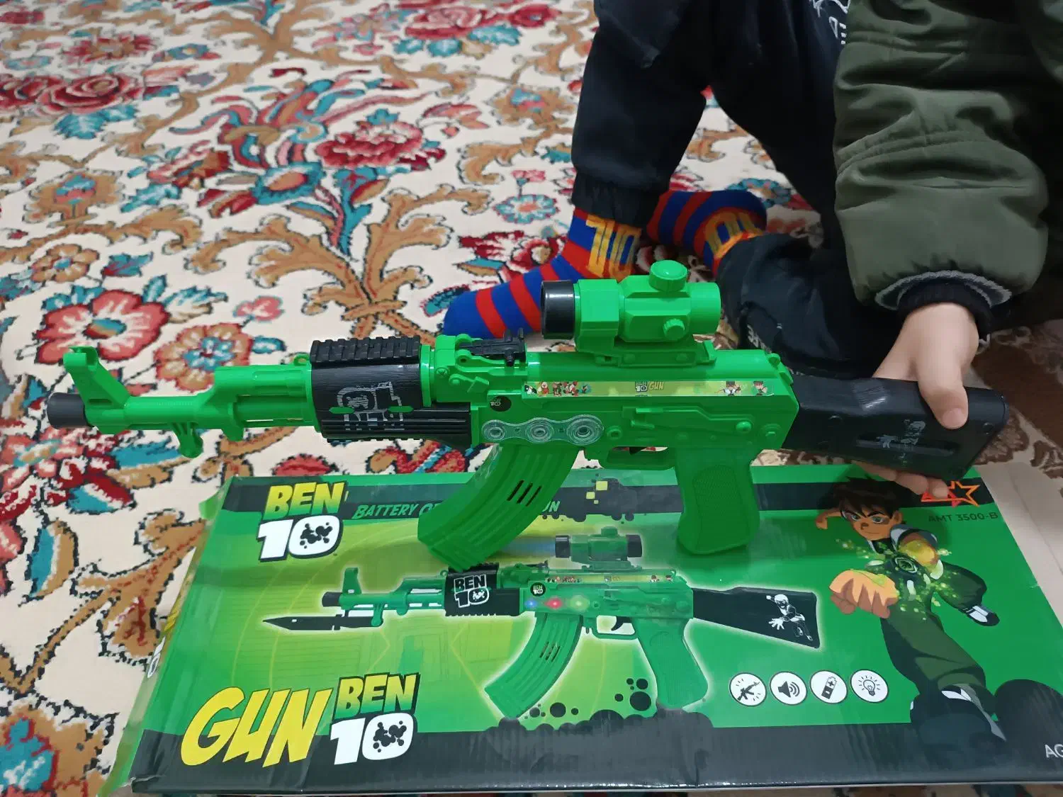 اسباب بازی|اسباب‌بازی بچه|ایلام, |دیوار