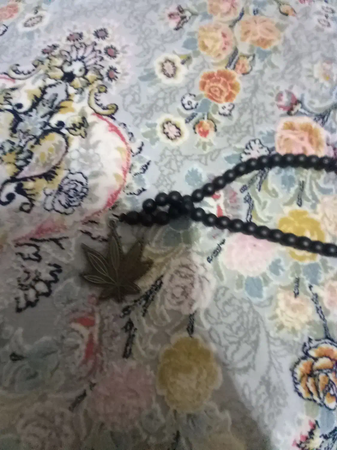 گردنبند|بدلیجات|قرچک, زیبا شهر|دیوار