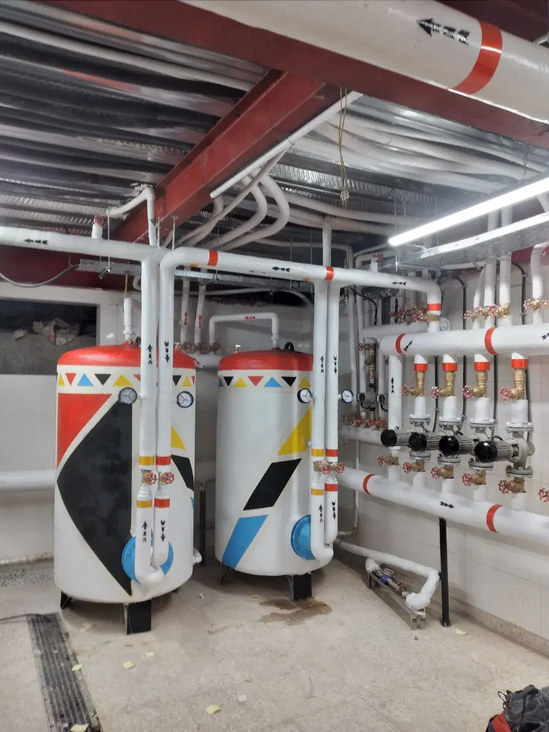 اجرای لوله کشی عایق کاری و....|خدمات پیشه و مهارت|تهران, پاسداران|دیوار