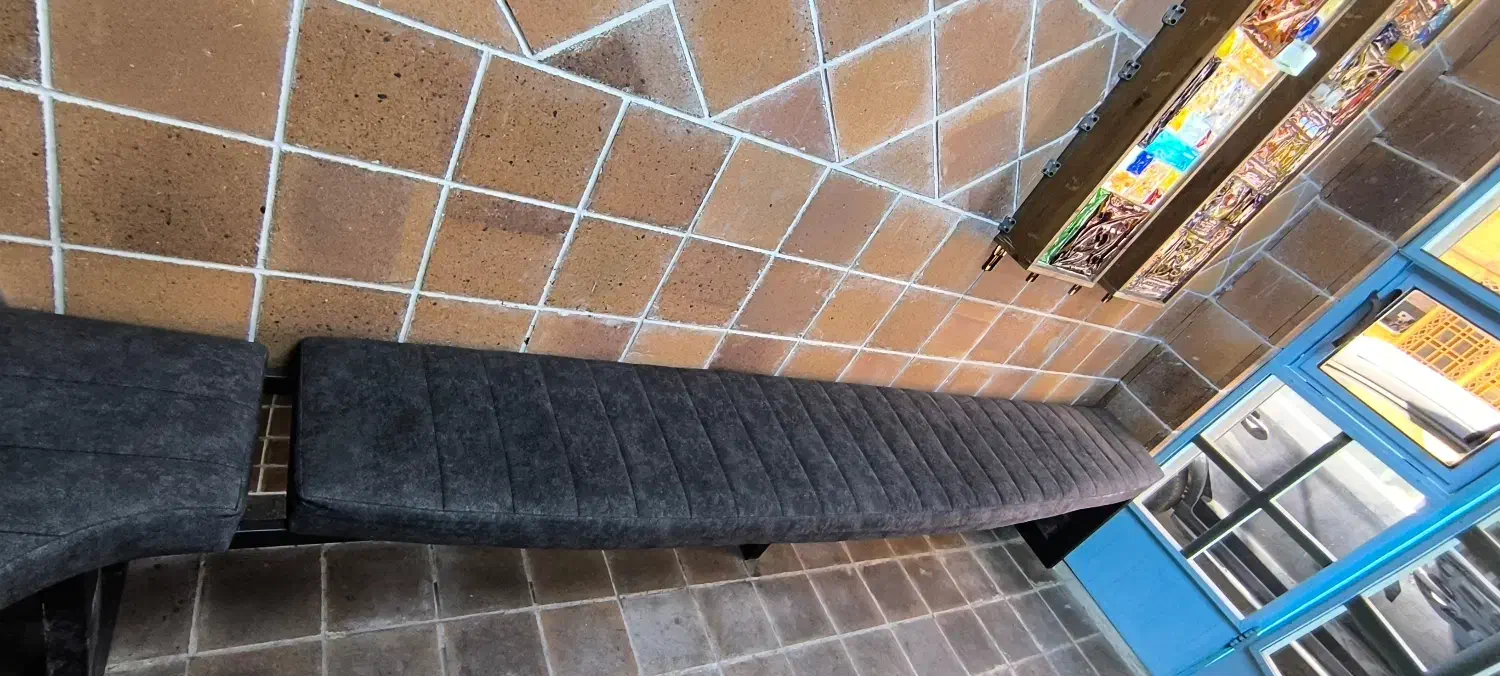 نیمکت پاف ،وصندلی ال به صورت یکجا|صندلی و نیمکت|شهرکرد, |دیوار