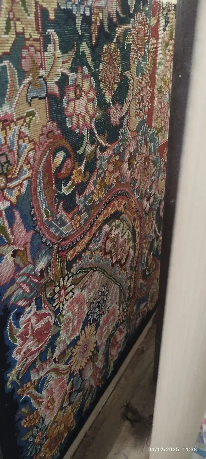 فرش نیمه کاره سالاری ۴۰رج|فرش|آذرشهر, |دیوار