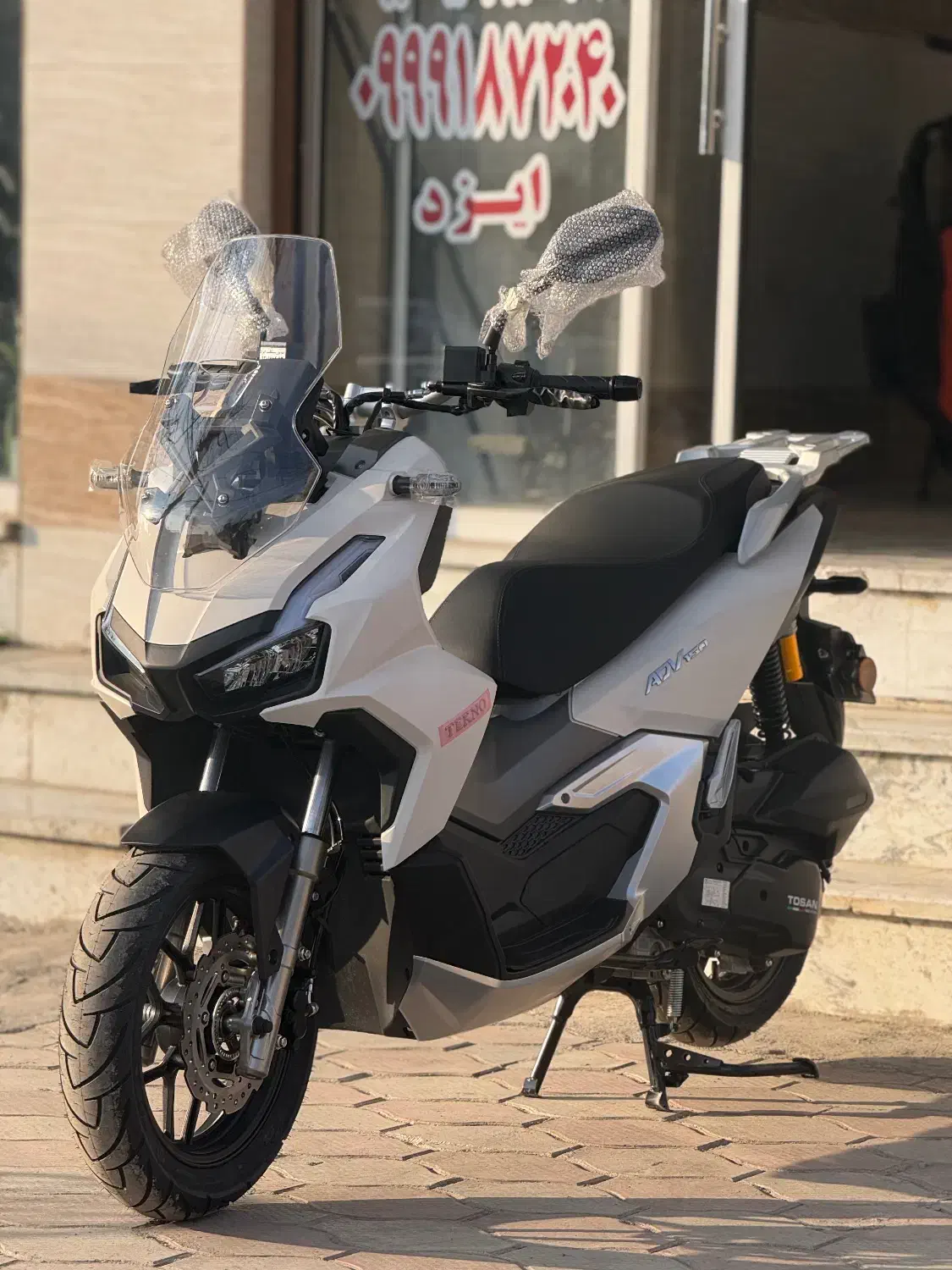 Adv ۴۰۴ خشک توسان زیر قیمت نمایندگی/ایروکس|موتورسیکلت|گرگان, |دیوار