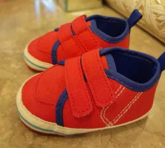 پاپوش نوزادی وارداتی سایز ۱۱ کاملا نو و سالم|کفش و لباس بچه|مشهد, کارمندان دوم|دیوار