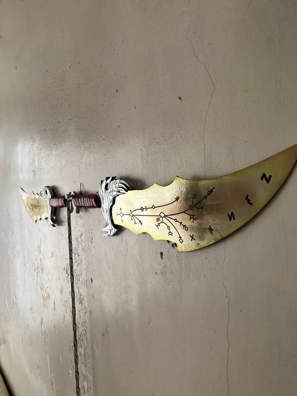 شمشیرهای کریتوس|کلکسیون اشیاء عتیقه|مشهد, اروند|دیوار