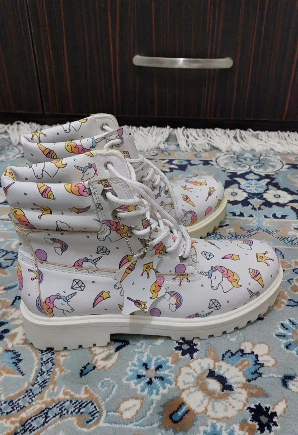 پوتین دخترانه سایز ۴۰ (مارک تیمبرلند )|کیف، کفش، کمربند|رشت, استقامت ۱|دیوار