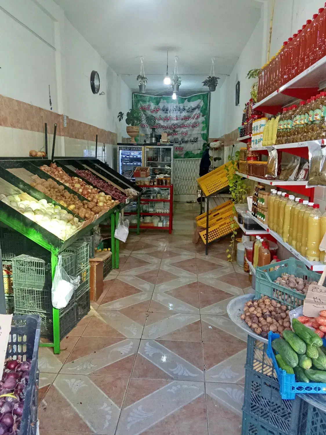 واگذاری مغازه میوه وسبزیجات|اجارهٔ مغازه و غرفه|ملارد, |دیوار