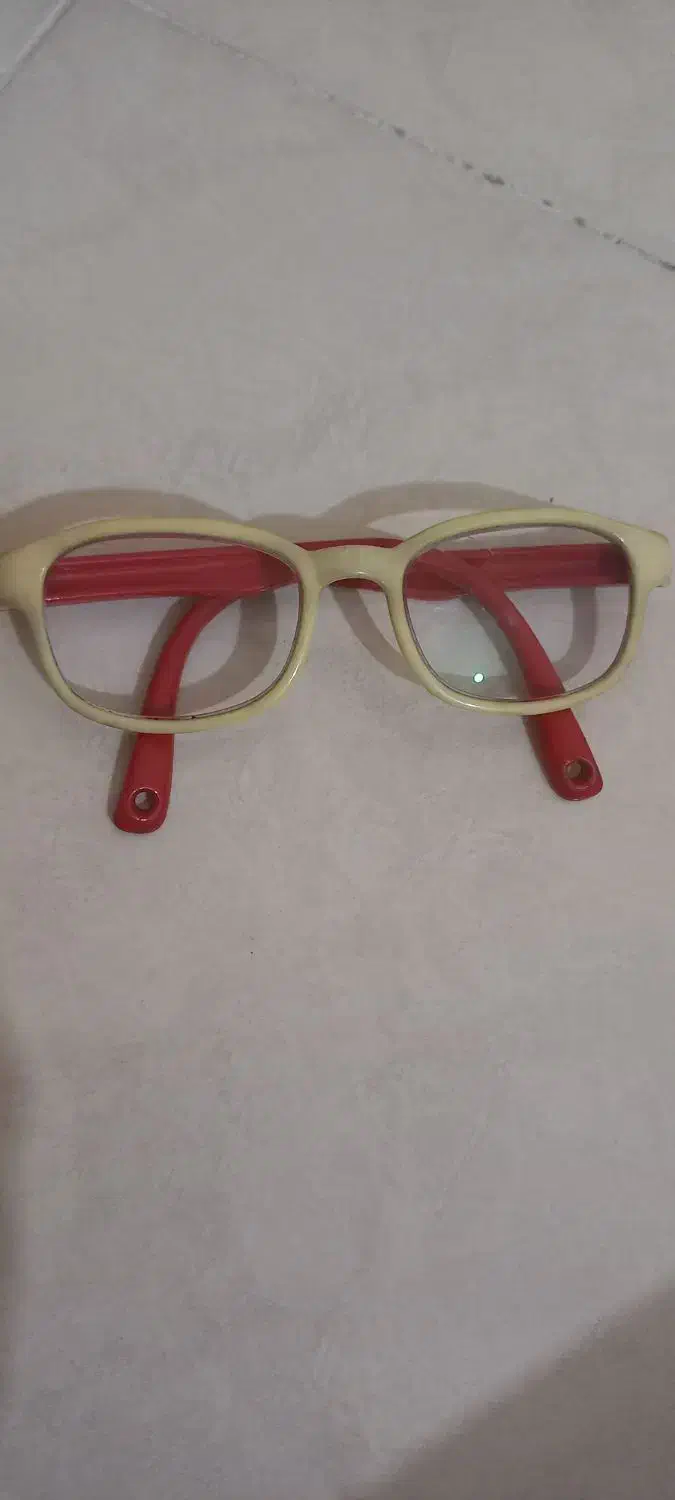 قاب عینک ژله ای|زیورآلات و اکسسوری|بروجرد, |دیوار