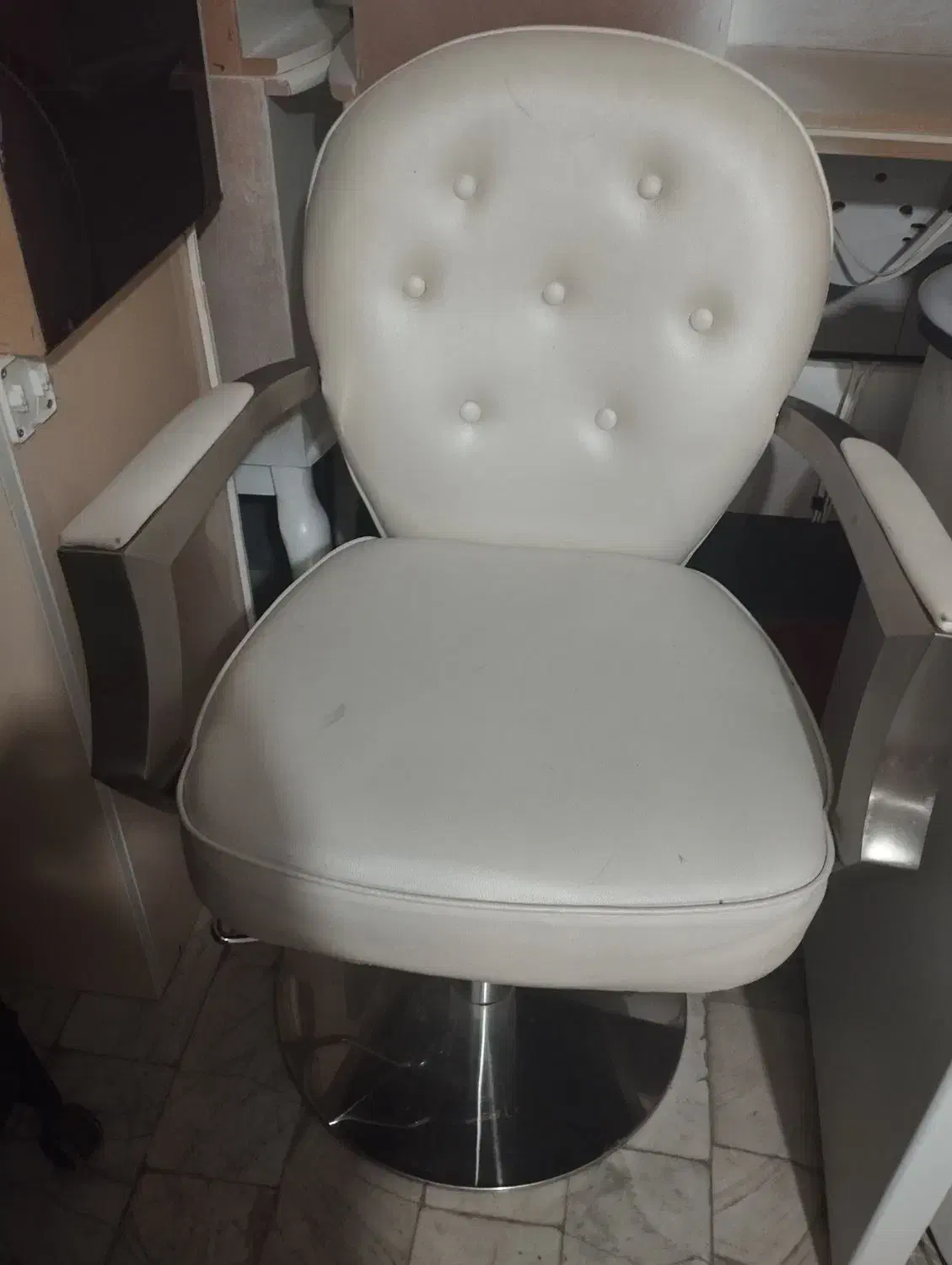 فروش وسایل آرایشگاه زنانه|آرایشگاه و سالنهای زیبایی|قزوین, |دیوار