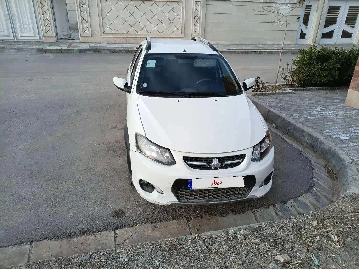 کوییک ۱۴۰۰ کارمندی|خودرو سواری و وانت|مشهد, اقبال|دیوار