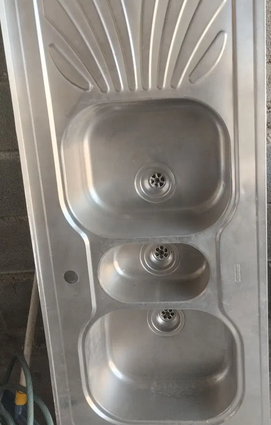 سینک ظرف شویی تمیز بدون خط و خش|آب‌چکان و نظم‌دهنده ظروف|رامهرمز, |دیوار