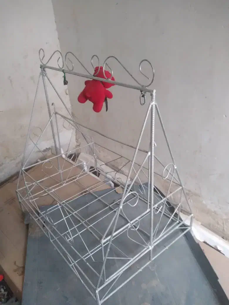 گواره مرتب بچه|اسباب و اثاث بچه|زابل, |دیوار