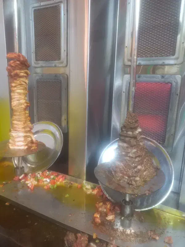 نیرو فست فود کار خانم یا آقا|استخدام خدمات فروشگاه و رستوران|گرگان, |دیوار