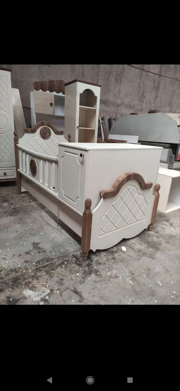 انواع مبل راحتی وسایل چوبی|مبلمان خانگی و میز عسلی|میاندوآب, |دیوار