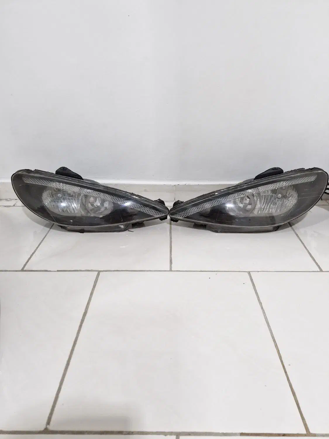 چراغ جلو و کیلومتر ۲۰۶ و وسایل اسپرت|قطعات یدکی و لوازم جانبی|فردیس, شهرک ارم|دیوار