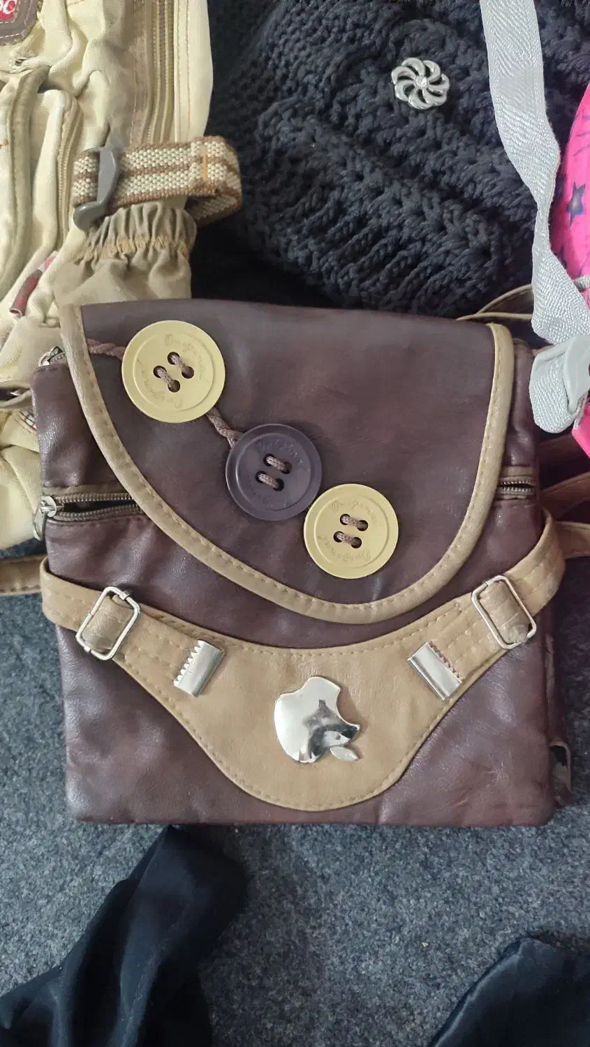 کیف مدرسه کیف دوشی کیف|کیف، کفش، کمربند|قم, شهید صیاد شیرازی|دیوار