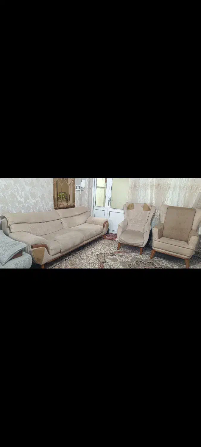 مبل نیم ست و یک تکی|مبلمان خانگی و میز عسلی|خسروشاه, |دیوار