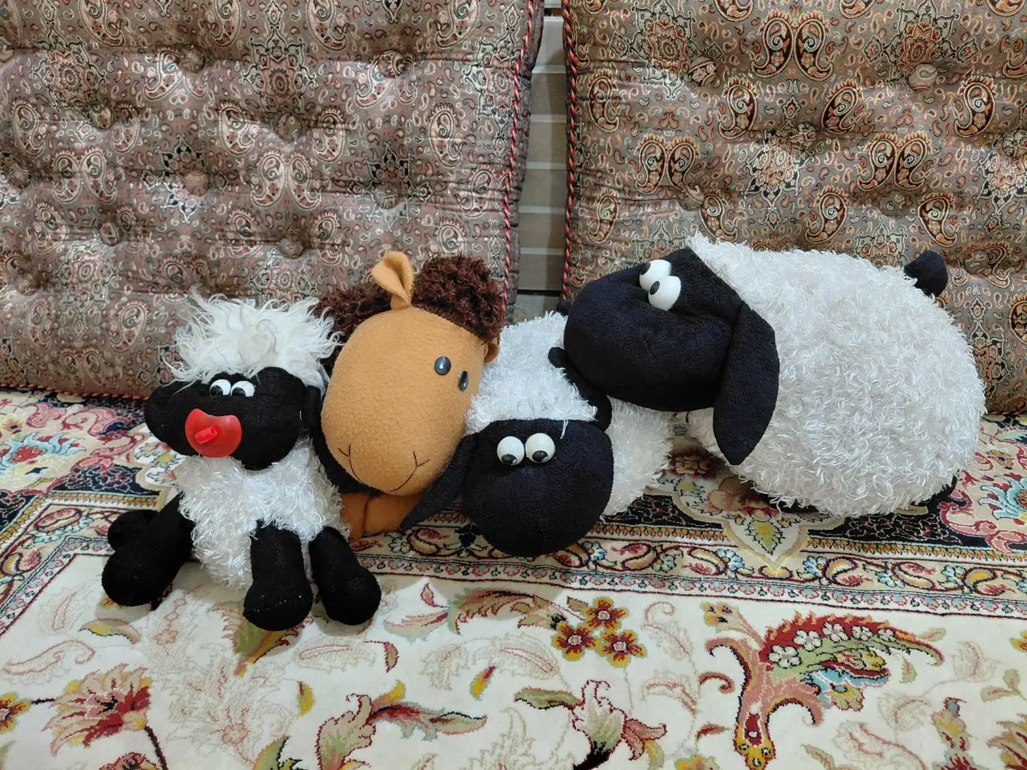 عروسک بره ناقلا|اسباببازی بچه|کهنوج, |دیوار