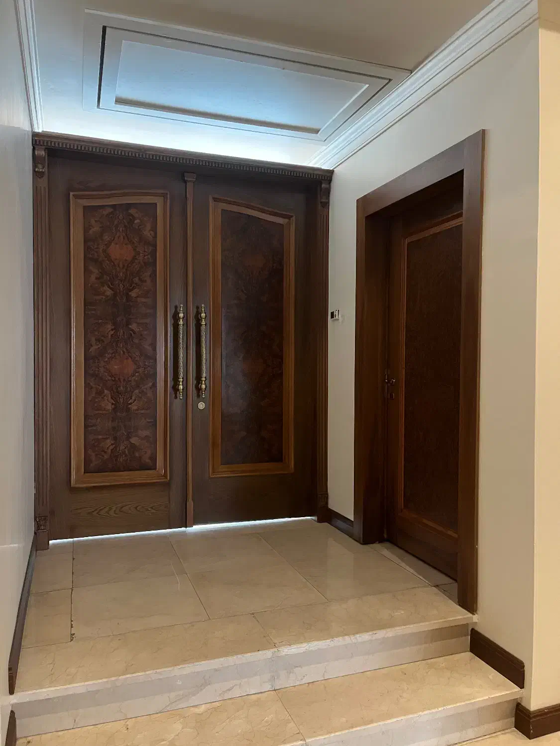 مونتاژ کار و کارگر ساده جهت کار در کابینت سازی|استخدام صنعتی، فنی، مهندسی|تهران, اوقاف|دیوار