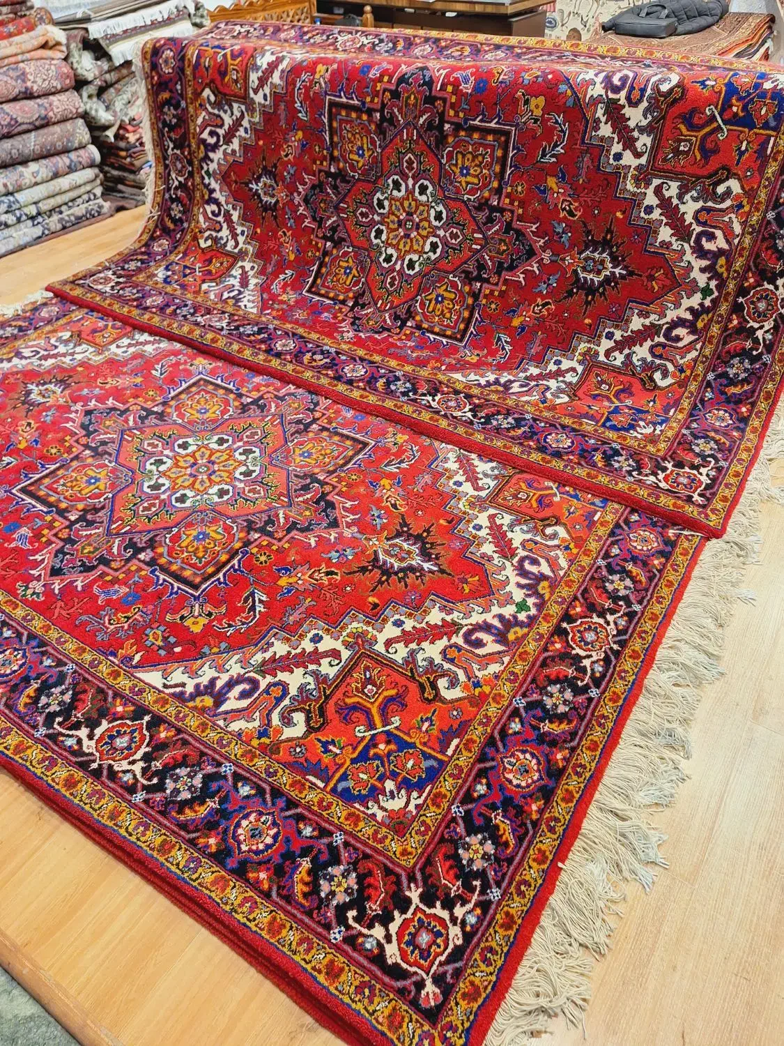 جفت فرش ۶متری دستباف آکبند هریس تاجری|فرش|تهران, اکباتان|دیوار