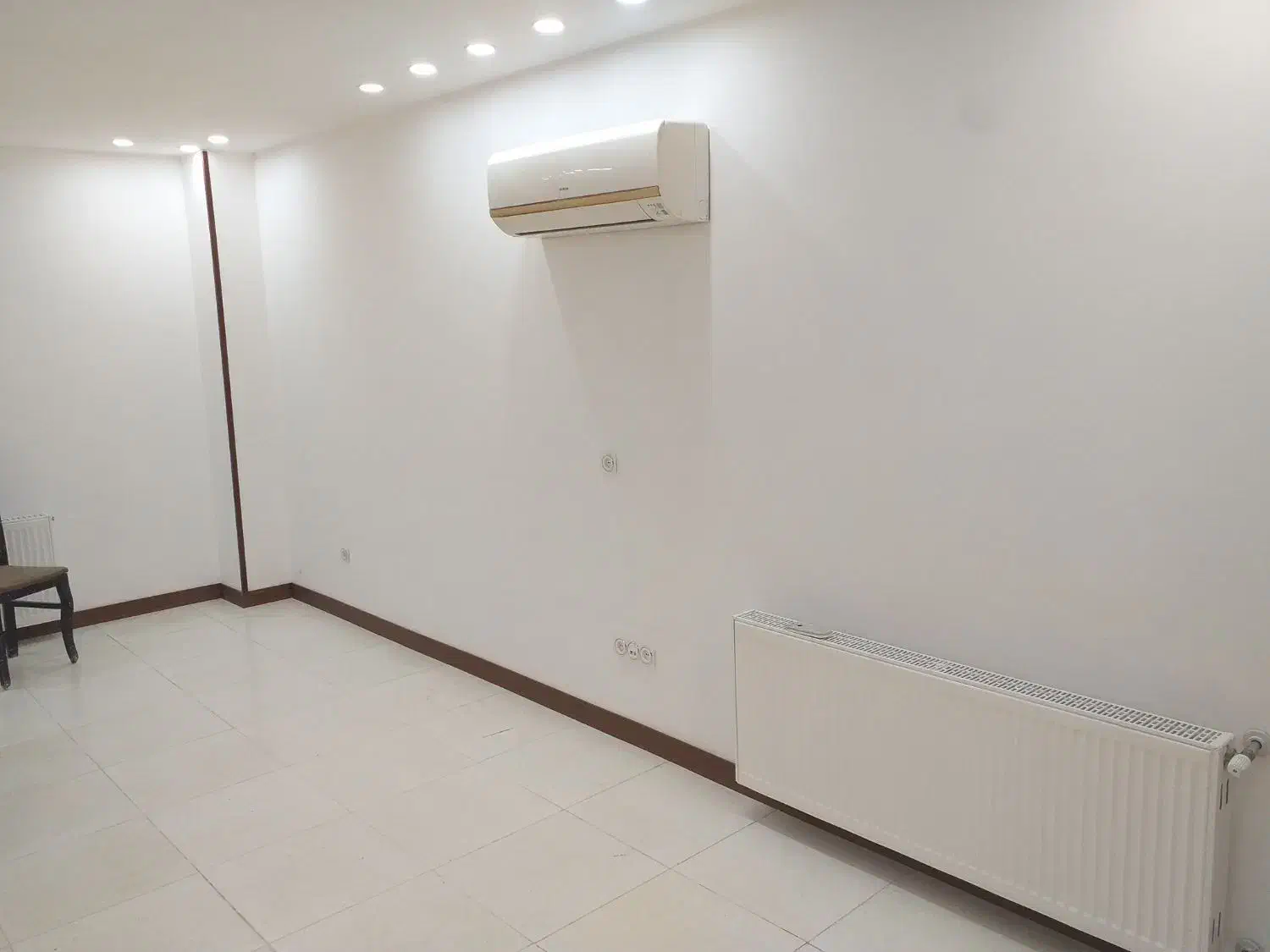 گچکاری، لکه گیری،شوره گیری،برقکاری .|خدمات پیشه و مهارت|اراک, |دیوار