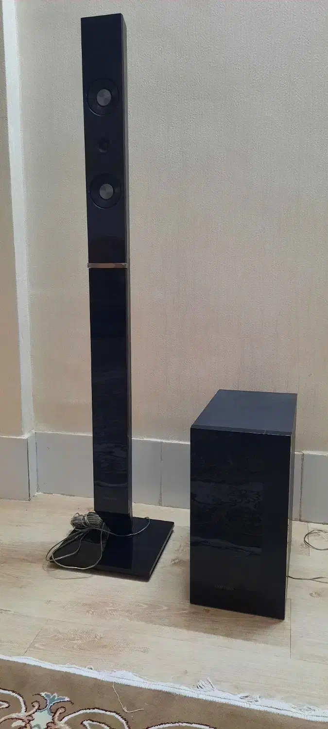 سینمای خانواده سامسونگ 4 عدد باند بلند و یک کوتاه|سیستم صوتی خانگی|بروجرد, |دیوار