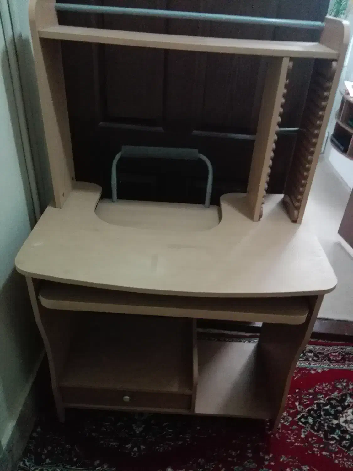 میز کامپیوتر ام دی اف بسیار تمیز|میز تحریر و کامپیوتر|مشهد, گلبرگ شمالی|دیوار