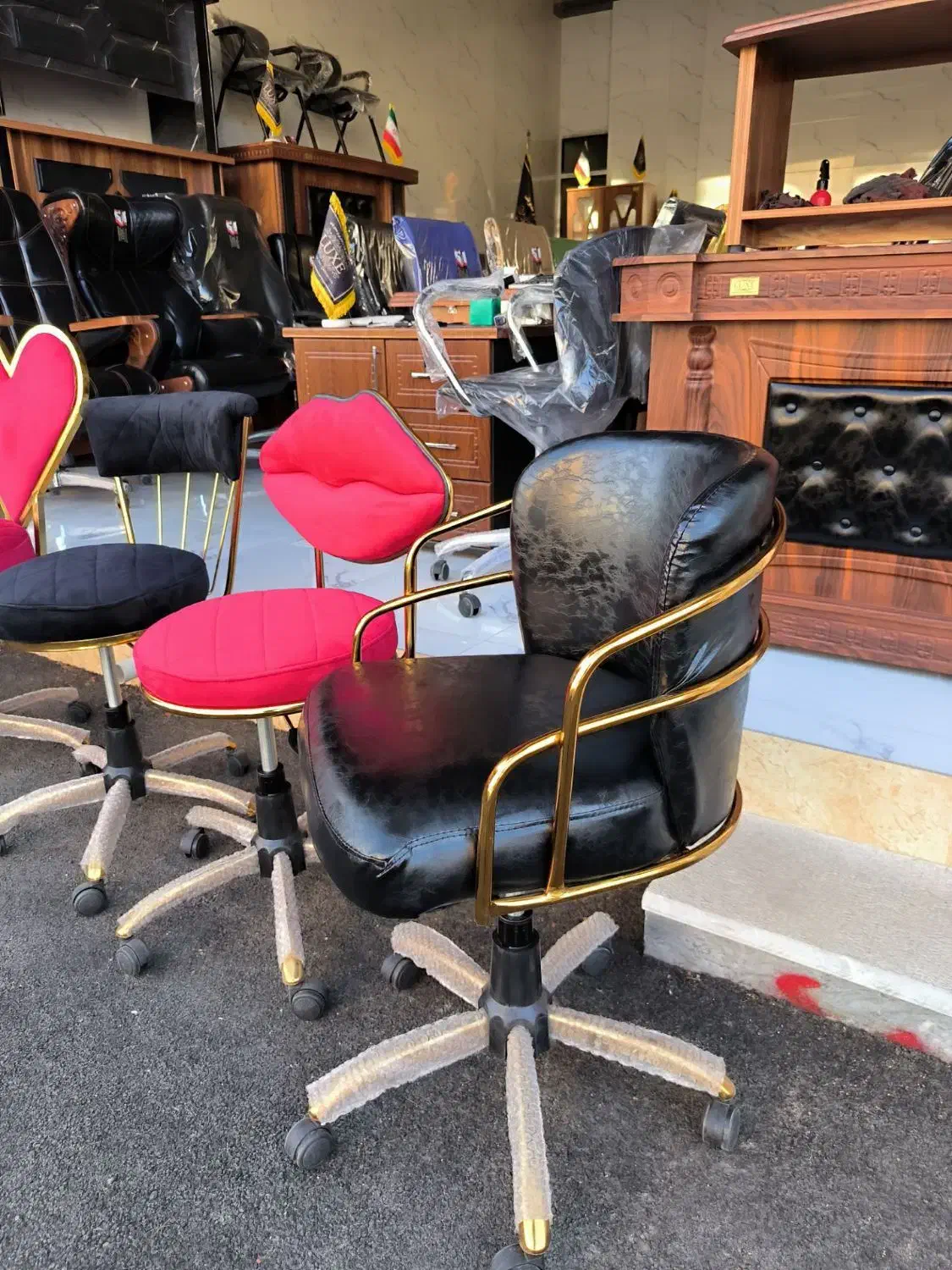 صندلی آرایشگاه، صندلی جکدار ،میز مدیریت زیر قیمت|حراج|خوی, |دیوار