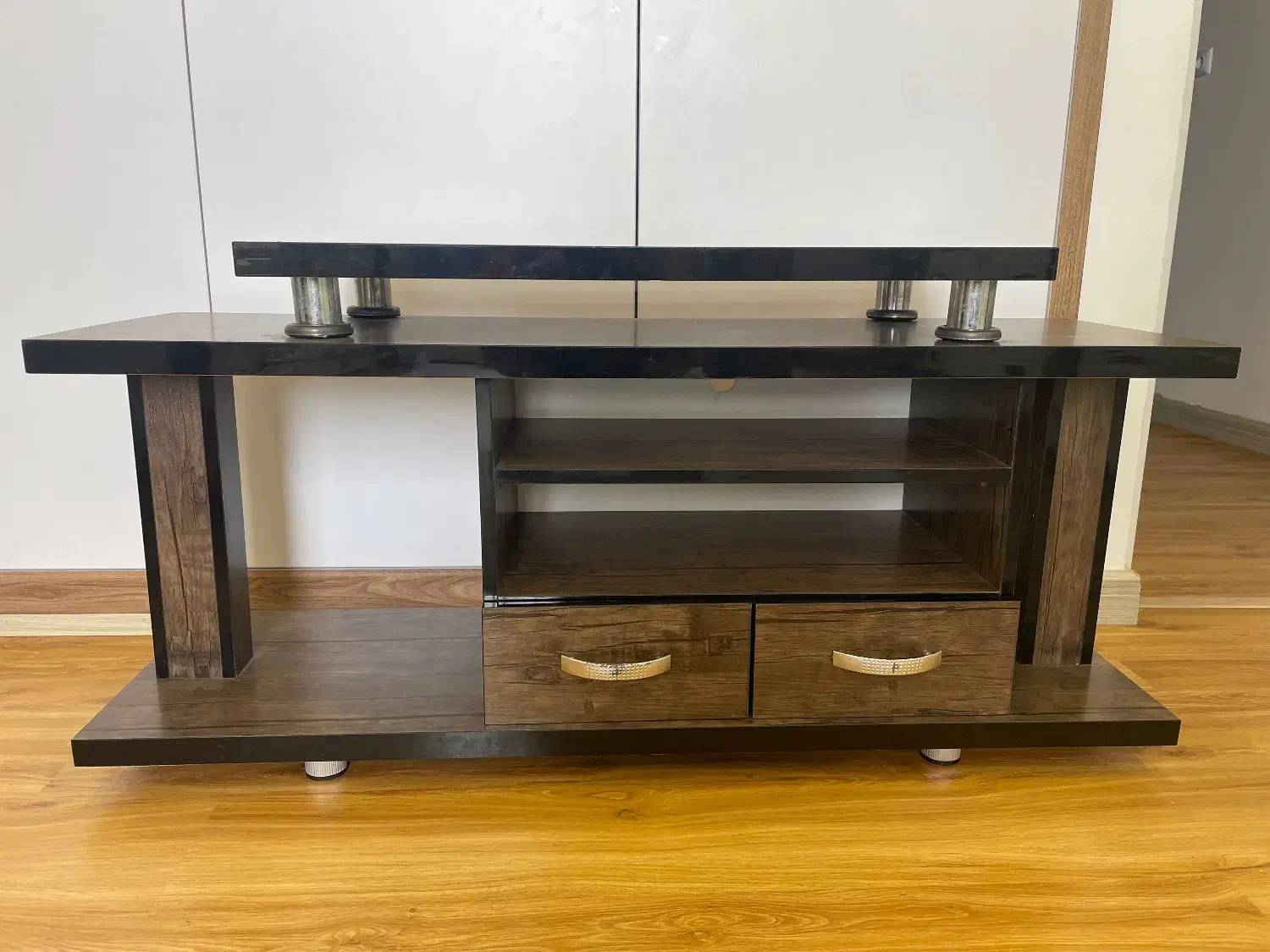 میز تلویزیون|میز تلویزیون|لاهیجان, حزین|دیوار