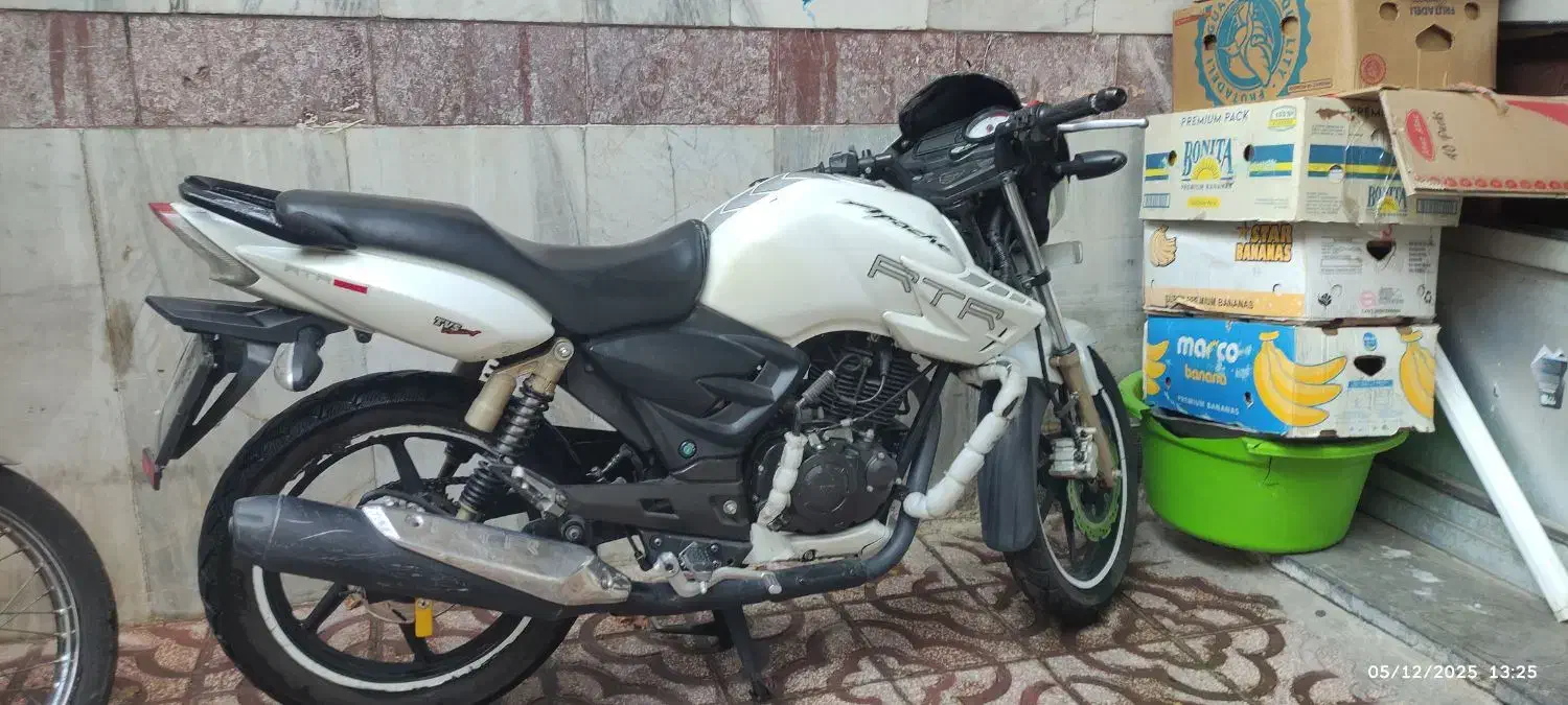 موتور آپاچی مدل 89 سفید|موتورسیکلت|ری, سیزده آبان|دیوار