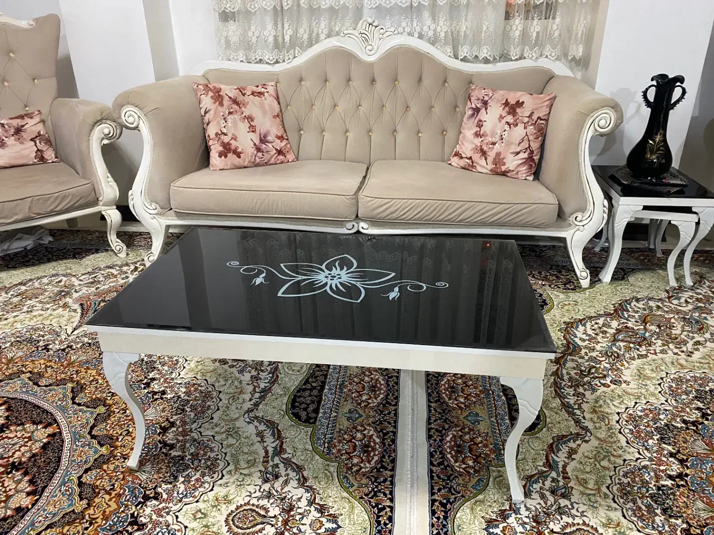 مبل ۷نفره با میز و عسلی|مبلمان خانگی و میز عسلی|گلپایگان, |دیوار