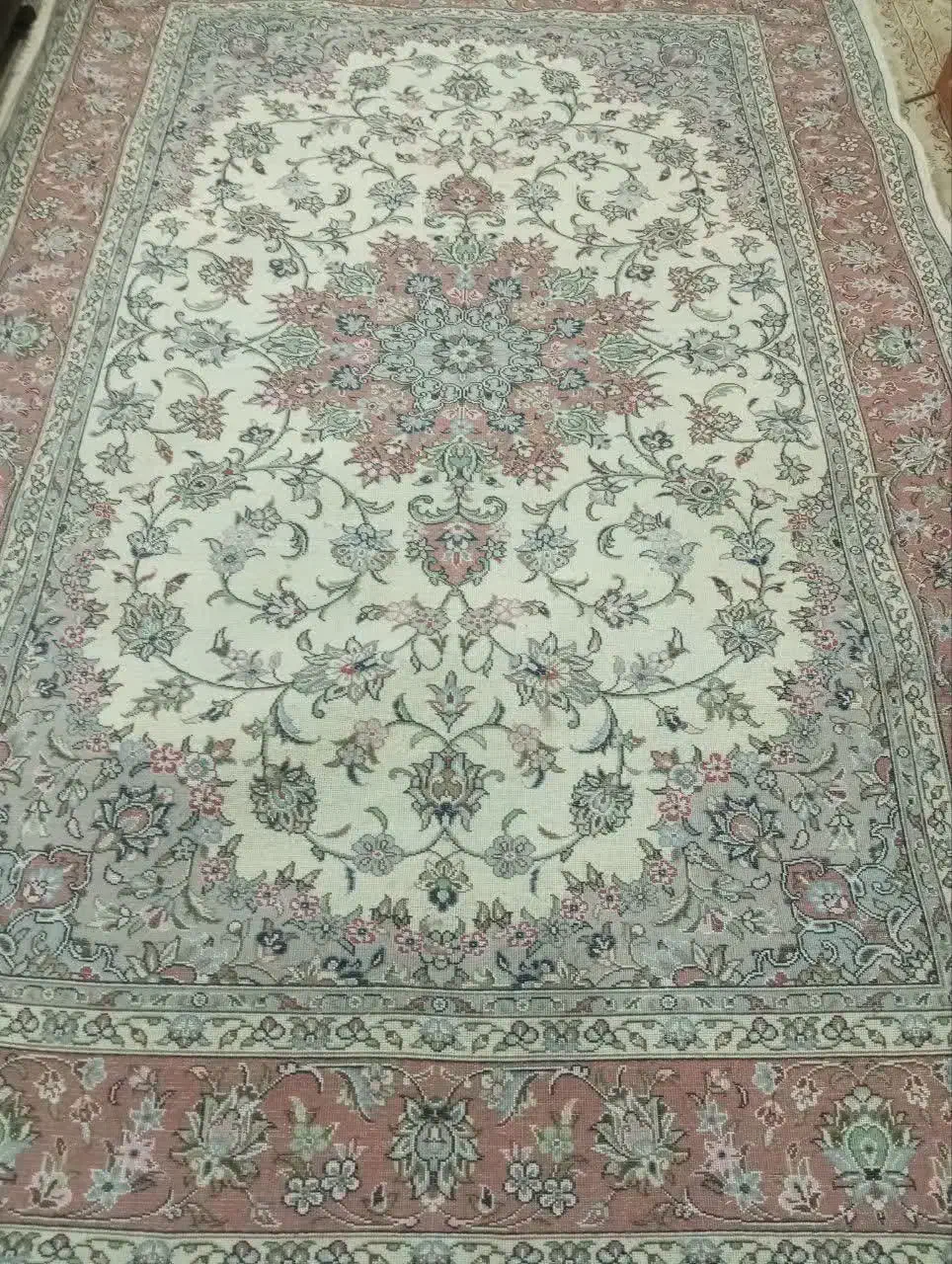 فرش دستباف ۲*۳|فرش|یزد, |دیوار