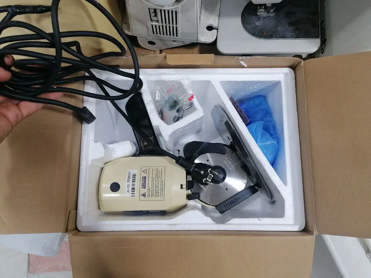 فروش قیچی هشت پر جک در حد نو|چرخ خیاطی و ریسندگی|چالوس, |دیوار