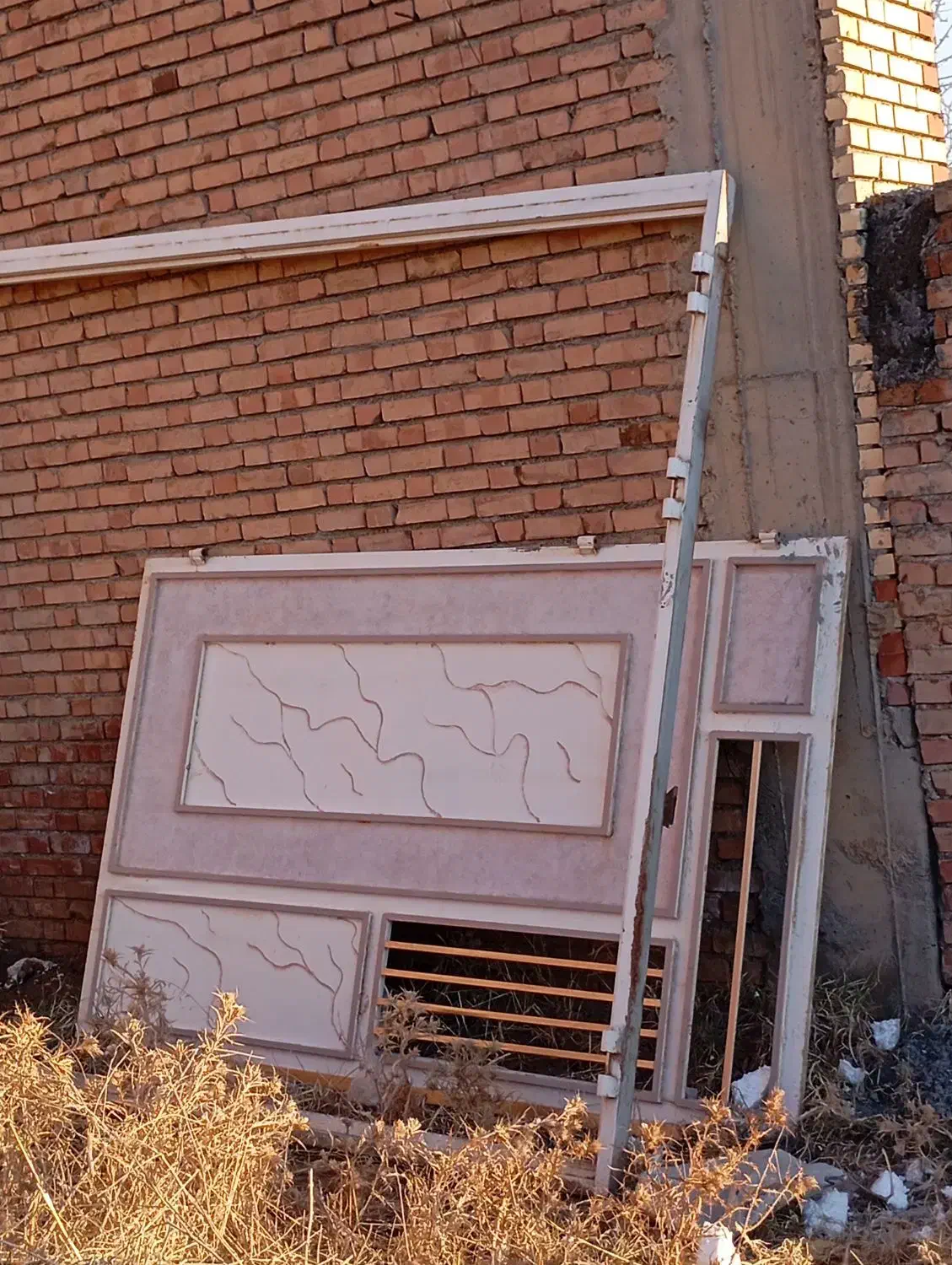 درب سه تایی بزرگ|مصالح و تجهیزات ساختمان|ربط, |دیوار