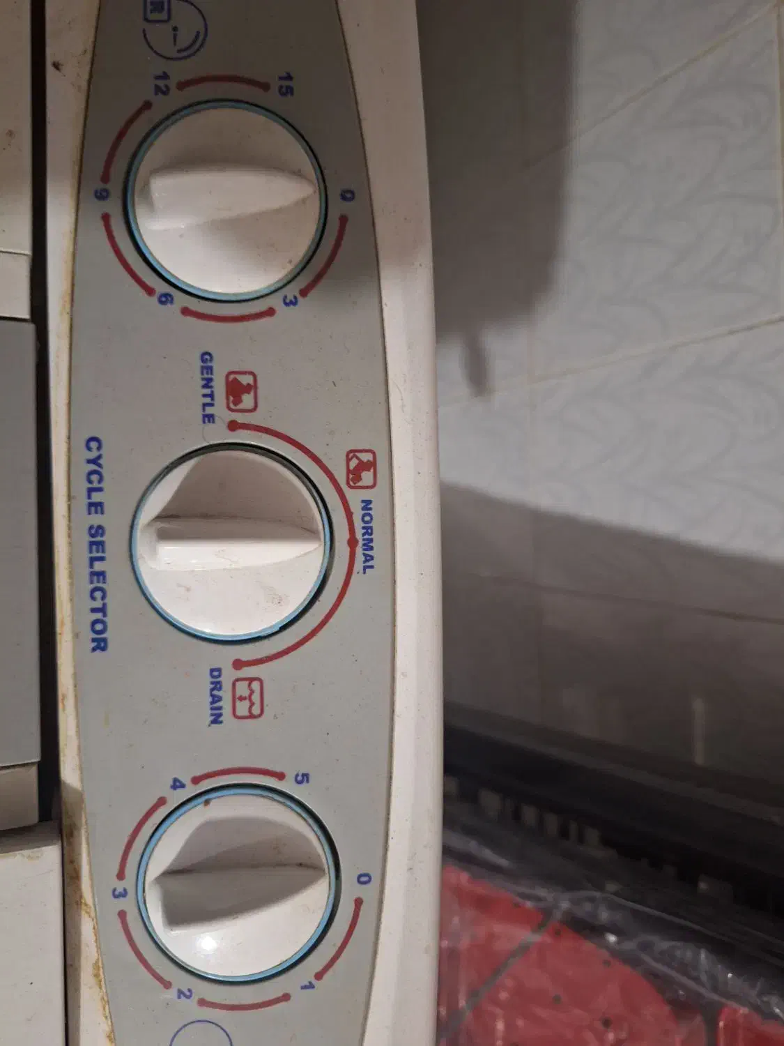 لباسشویی دوقلو|ماشین لباسشویی و خشک‌کن لباس|شاهین‌شهر, گزبرخوار|دیوار