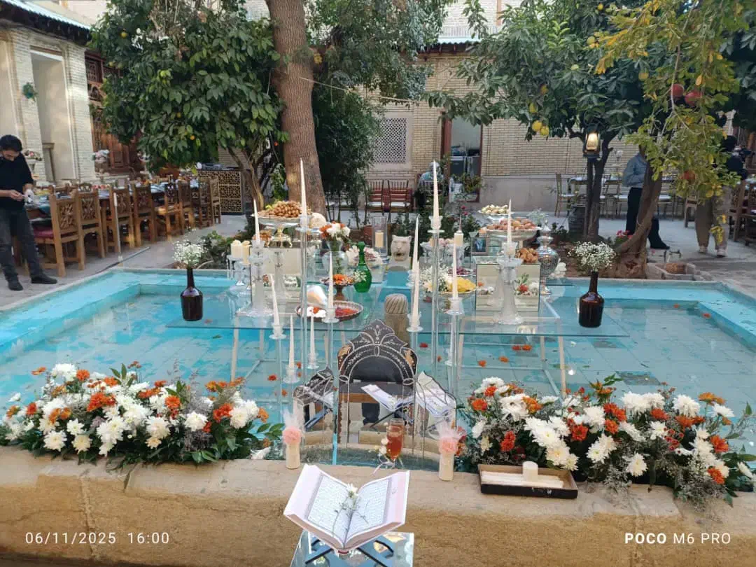 دیزاین گل آرایی، دیزاین عقد،دکور نامزدی،دکور عروسی|خدمات پذیرایی، مراسم|شیراز, گویم|دیوار