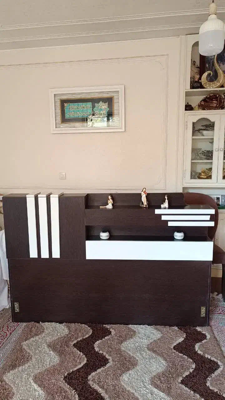 تخت و تشک دونفره|تخت و سرویس خواب|شاهین‌شهر, مخابرات (شهید بهشتی)|دیوار