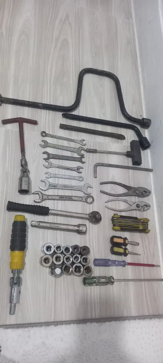 ابزار و آچار|ابزارآلات|سمنان, |دیوار