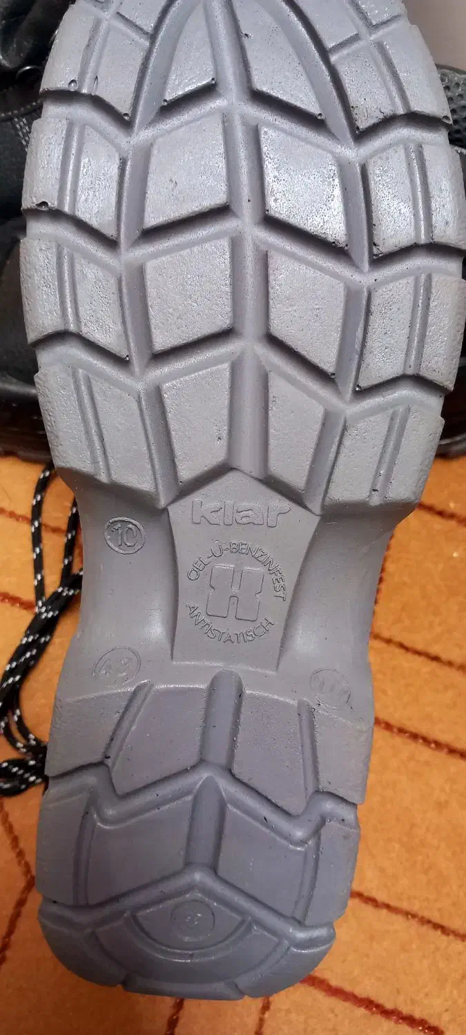 کفش کار|کیف، کفش، کمربند|یزد, |دیوار