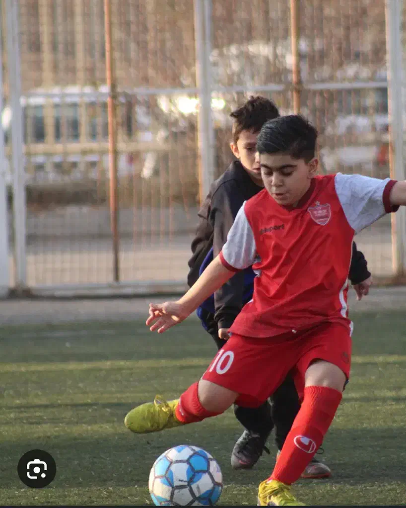 مدرسه فوتبال و استعداد یابی  (آریا)|خدمات آموزشی|بندرعباس, |دیوار