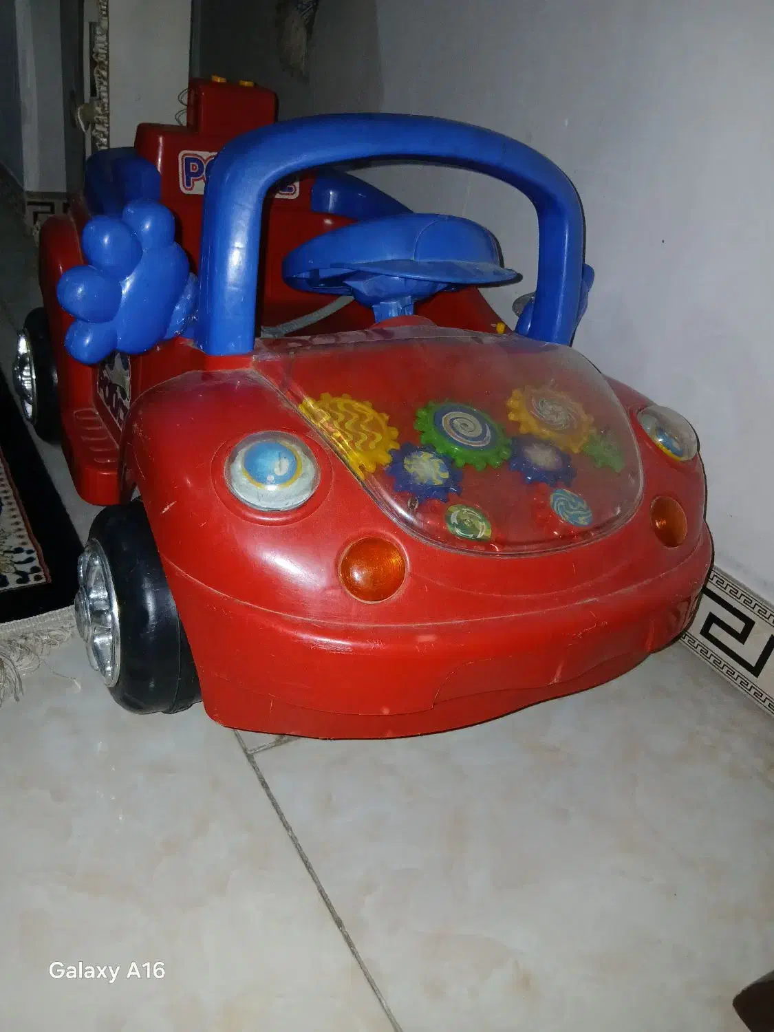 ماشین شارژی سالم|اسباب‌‌بازی|قرچک, شهرک الحدید|دیوار